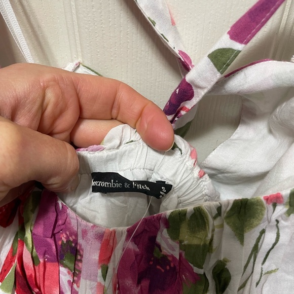 Abercrombie Lace-Up Back Tiered Maxi Dress - Picture 7 of 11